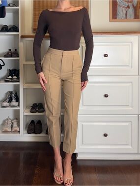 High-Rise Tailored Crop Pants in Tan
